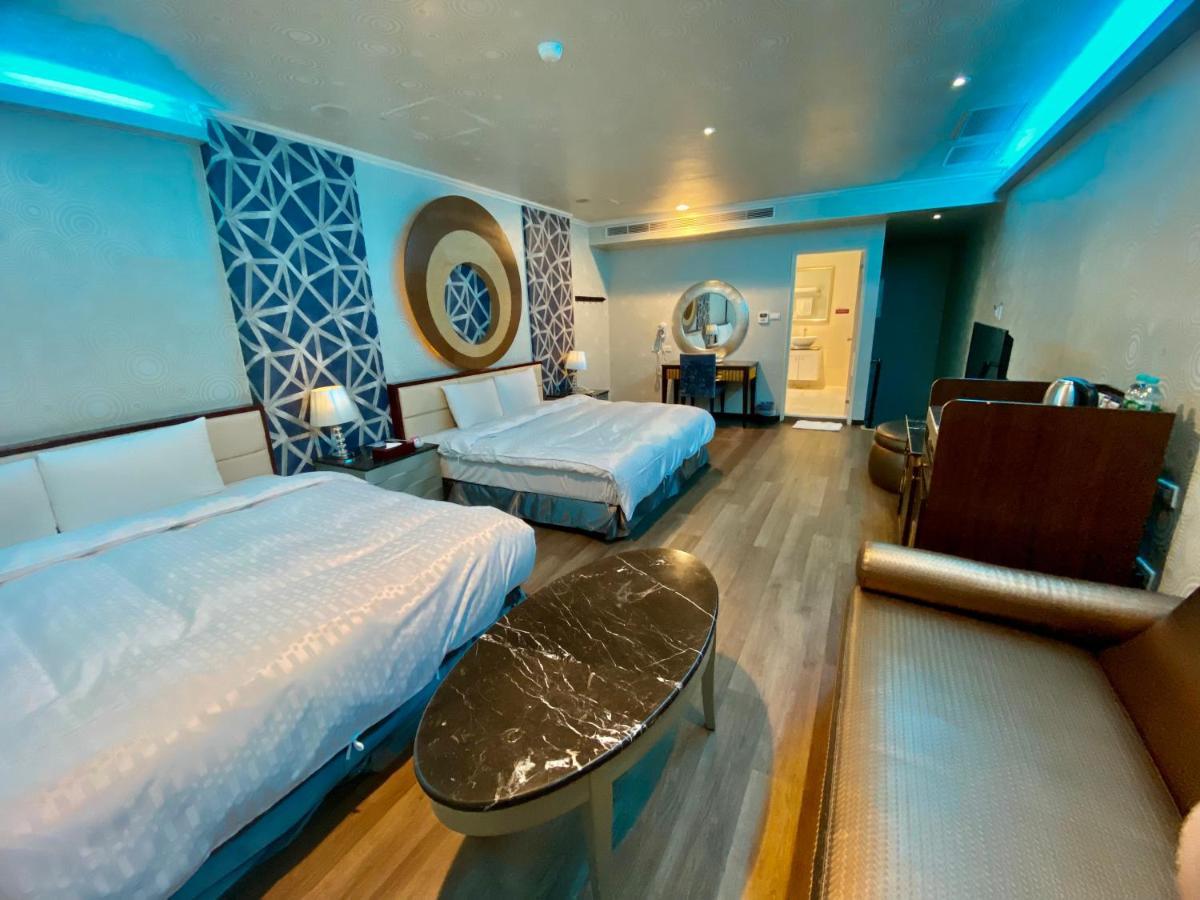Huang Xing Motel Pingtung Eksteriør billede